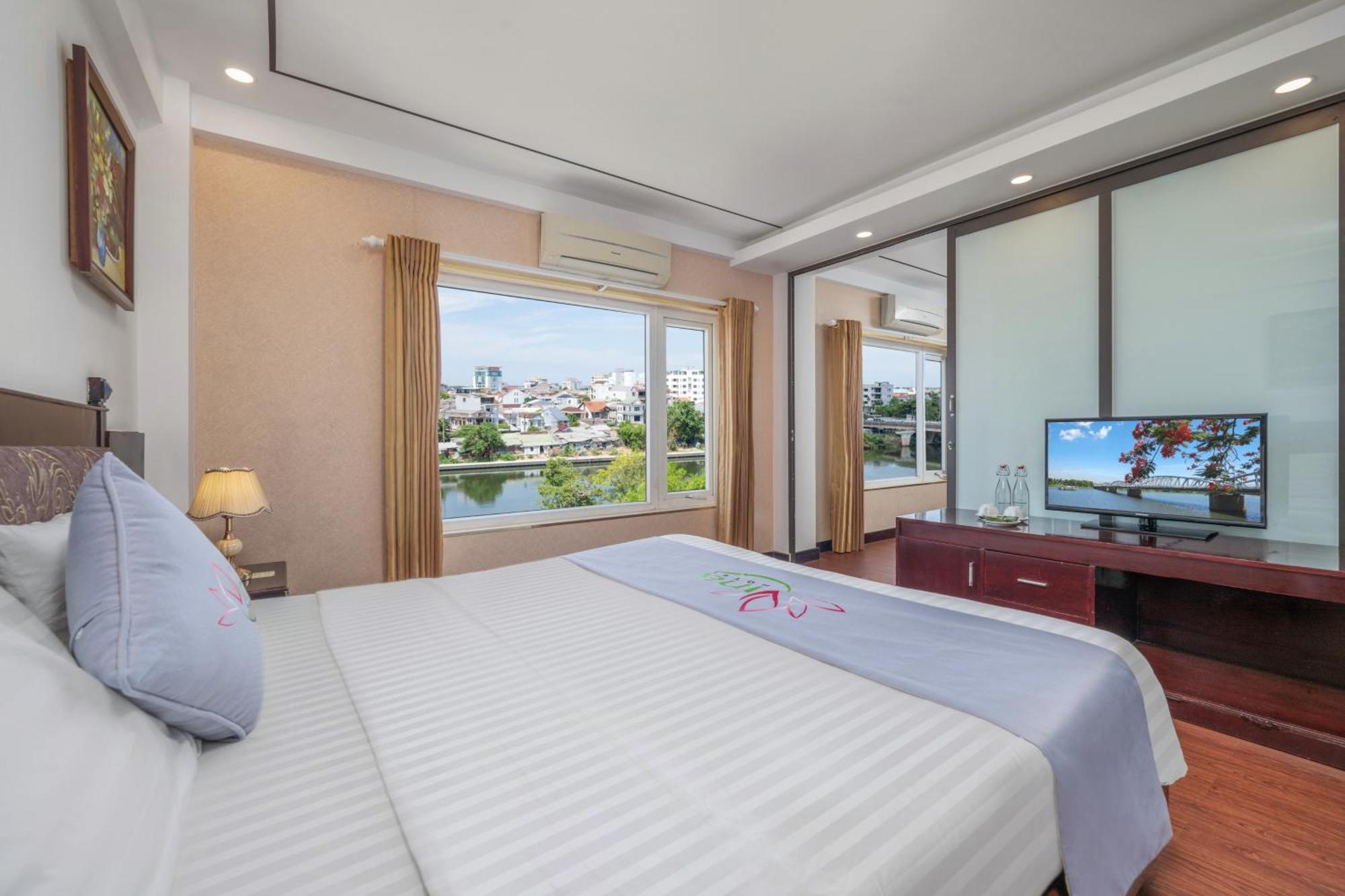 הואה Vina Spa Hotel מראה חיצוני תמונה