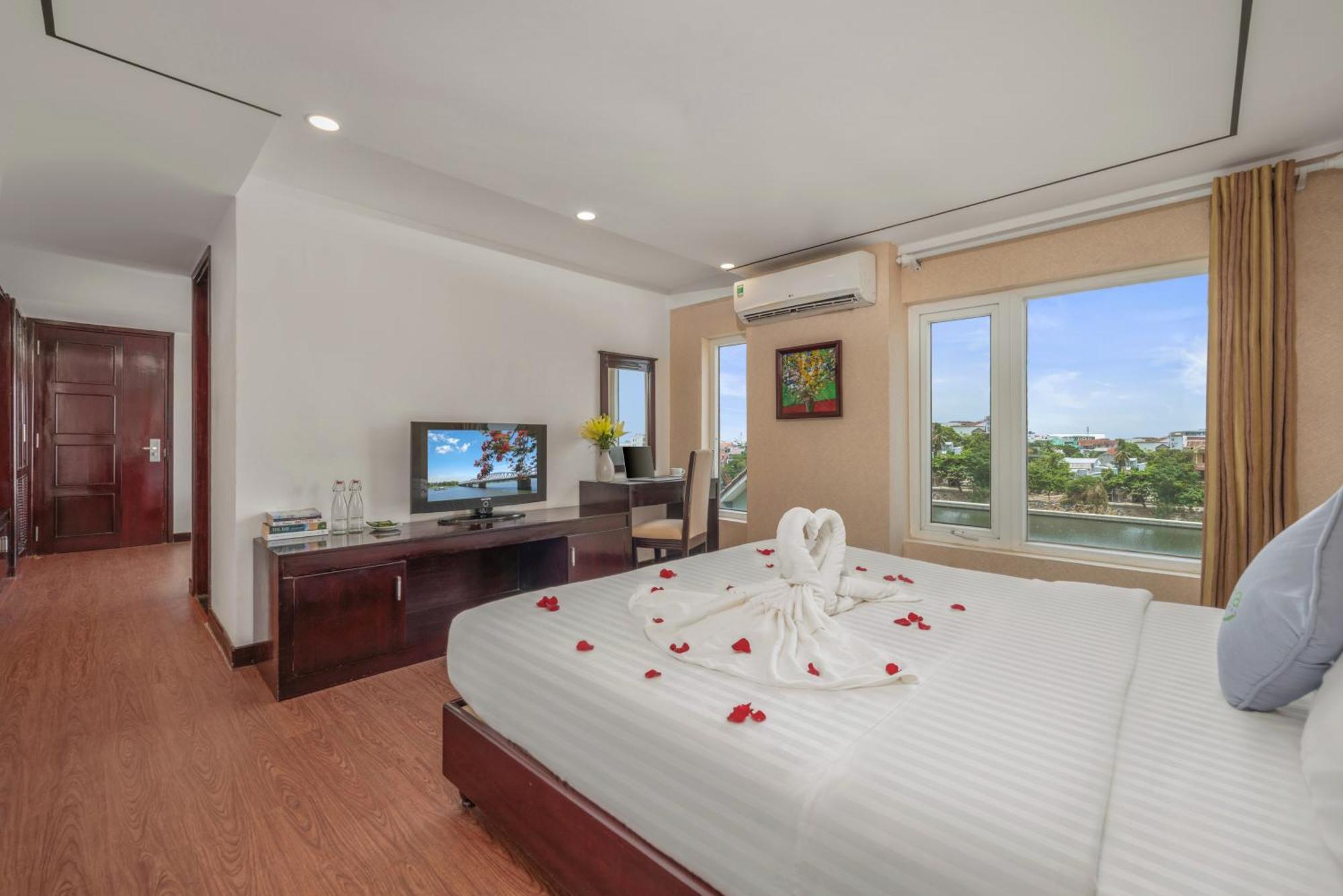 הואה Vina Spa Hotel מראה חיצוני תמונה