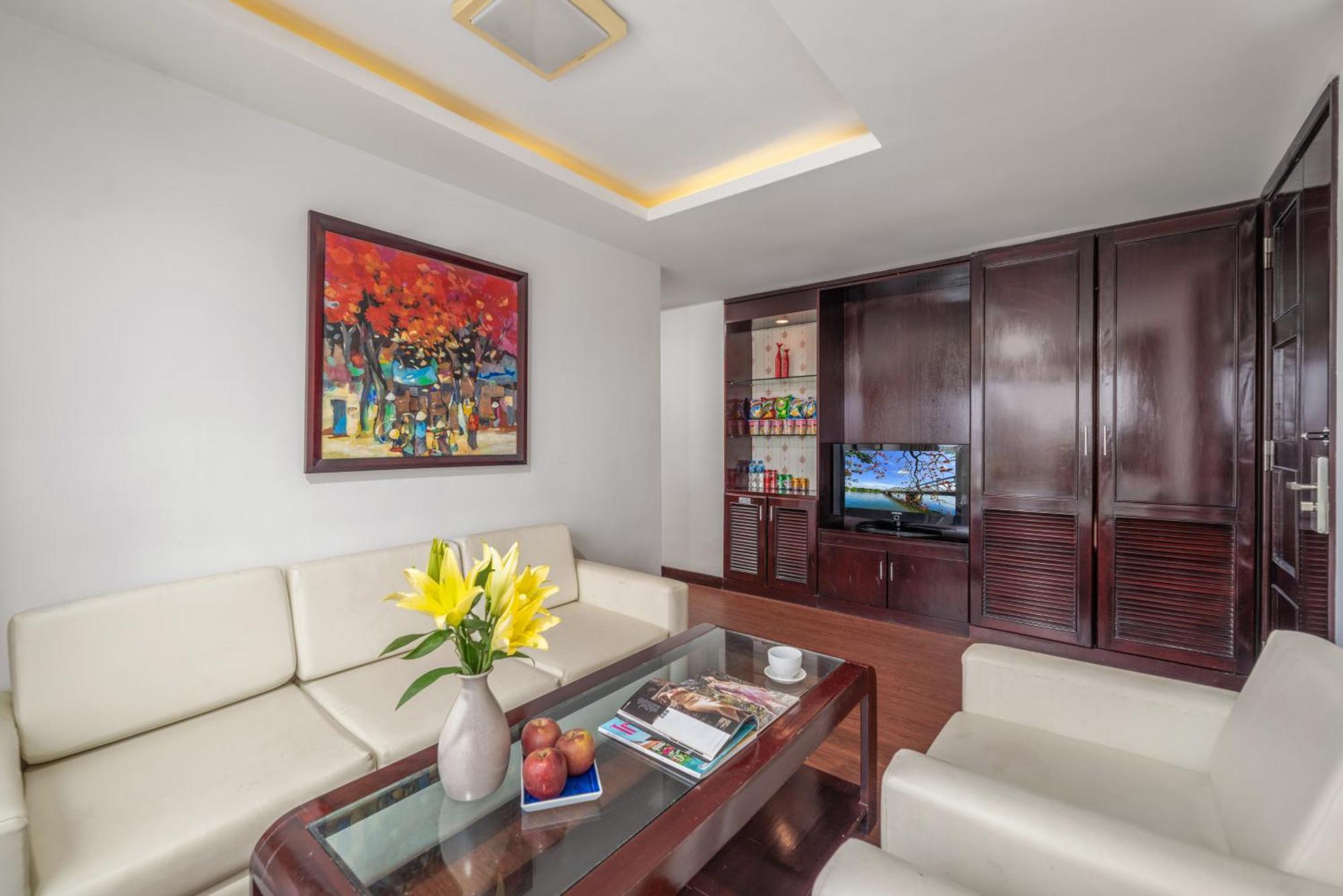 הואה Vina Spa Hotel מראה חיצוני תמונה